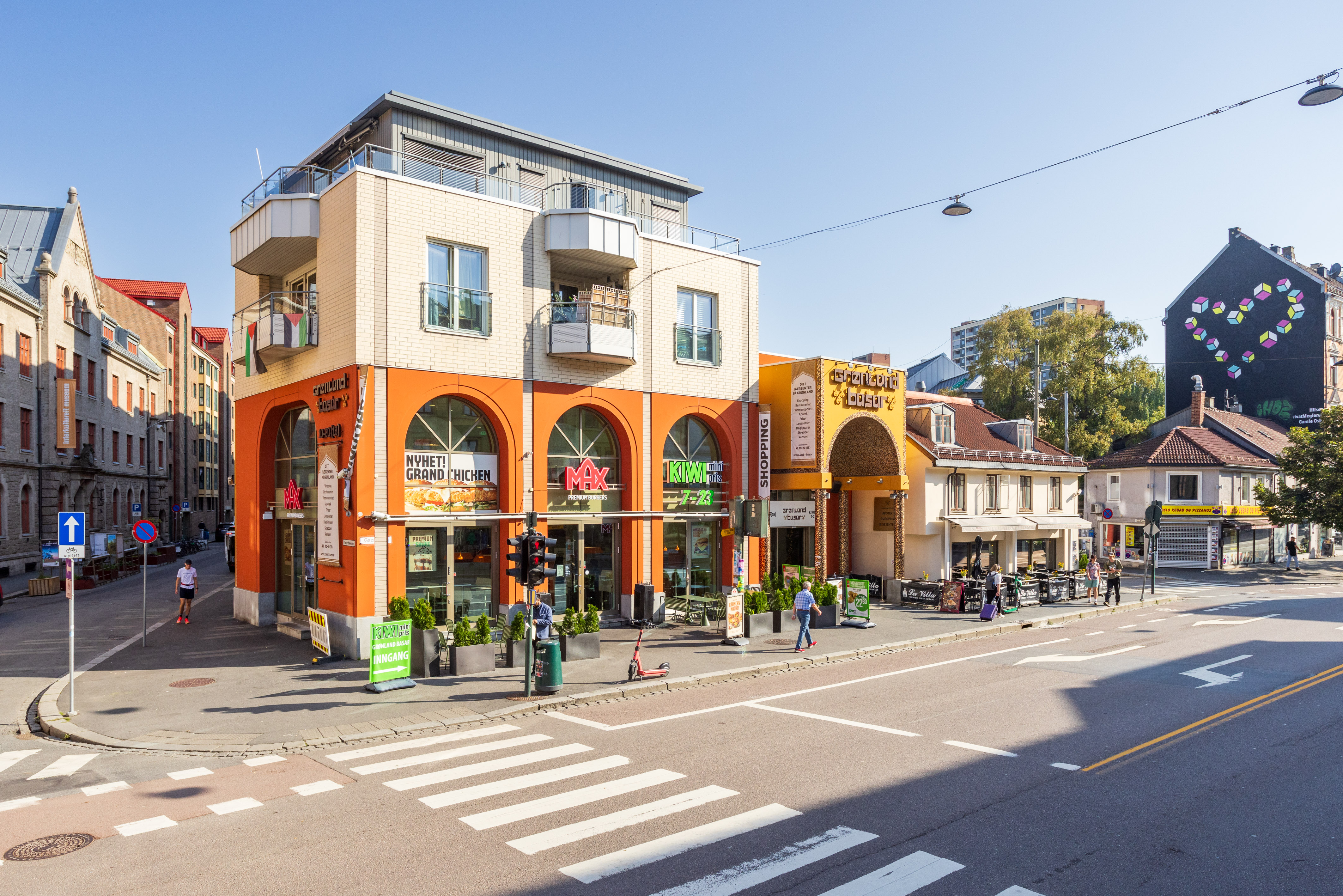 Fasade Grønland Basar