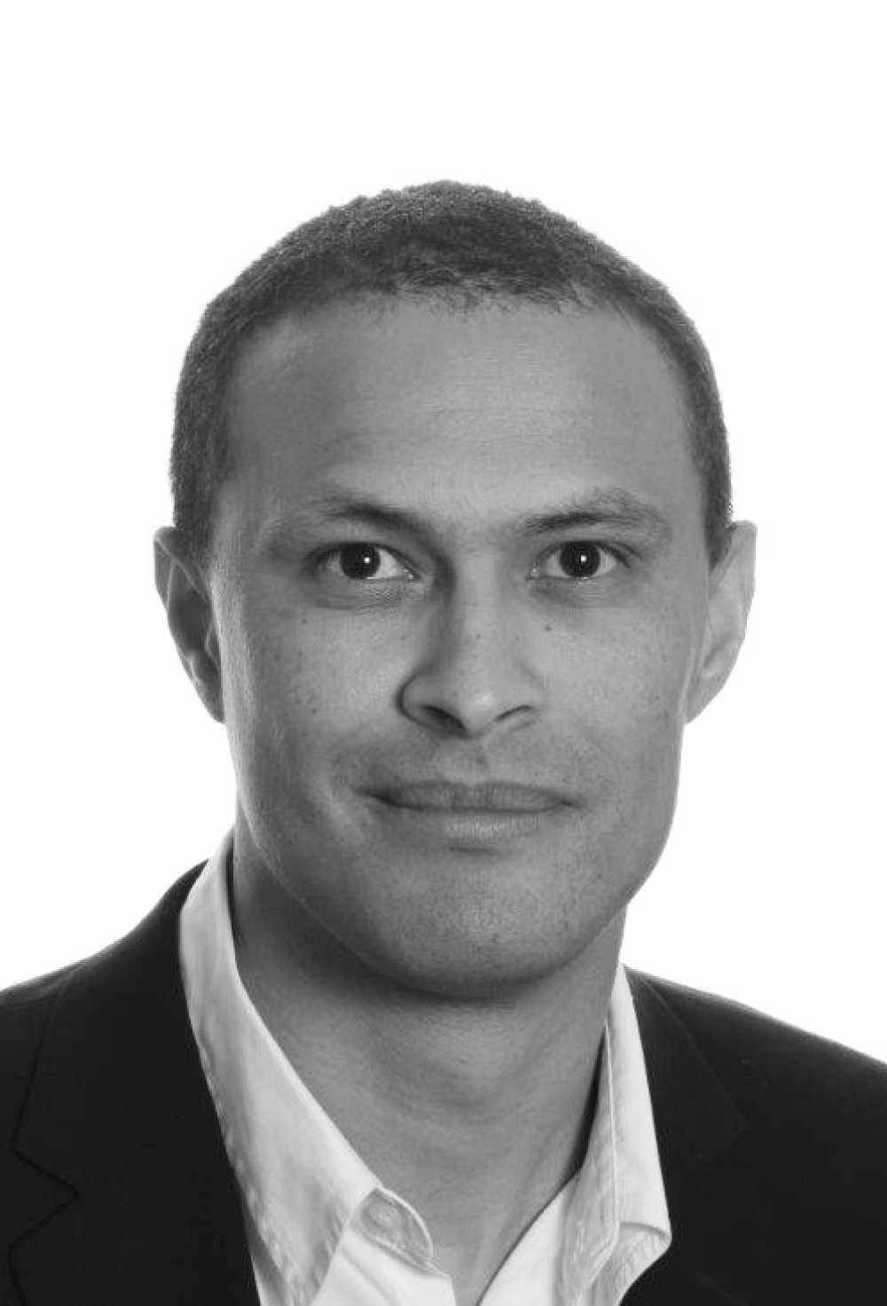 David Utheim Sørvig, Boligutleie, Thon Eiendom