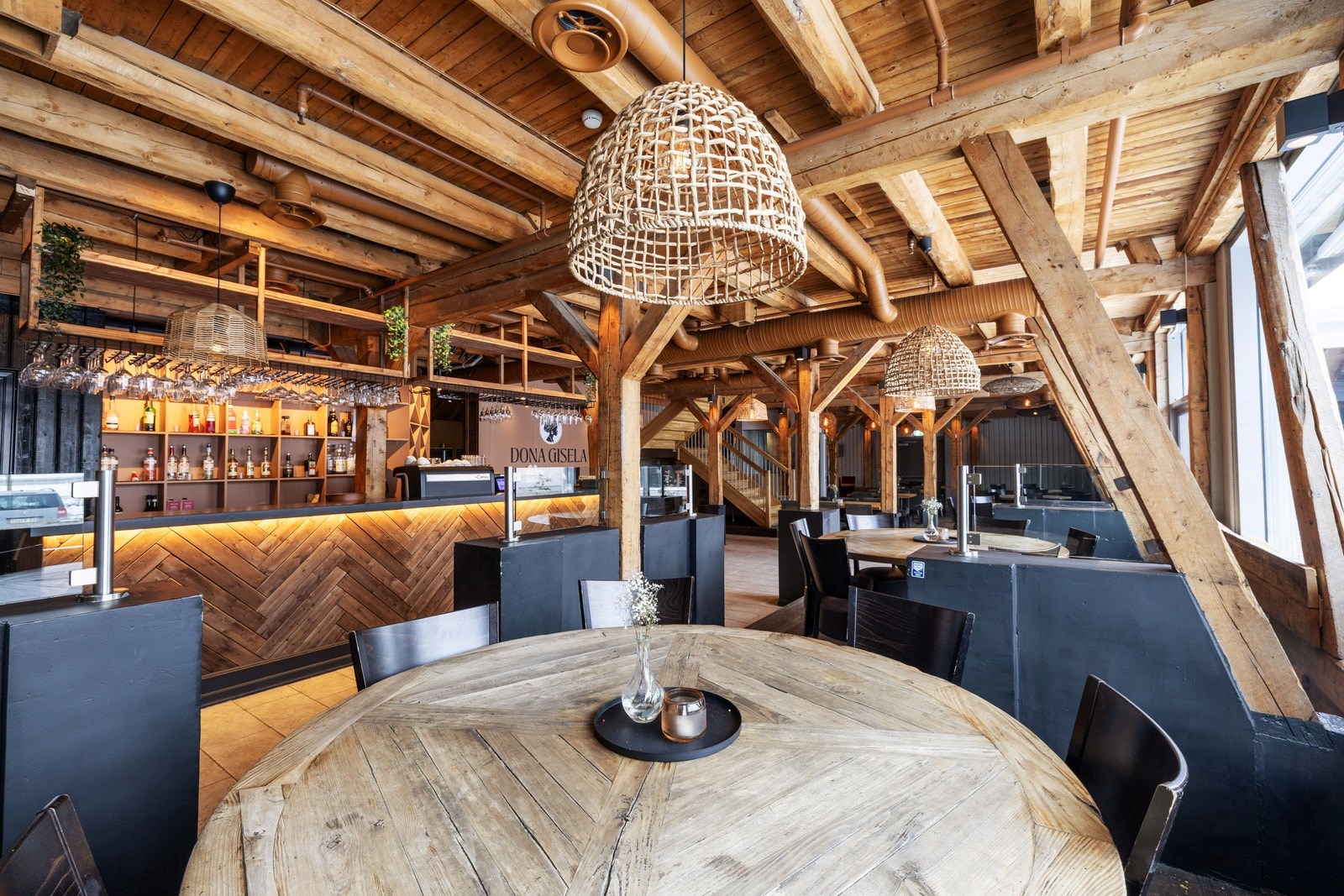 Spisesone med fleksibel møblering