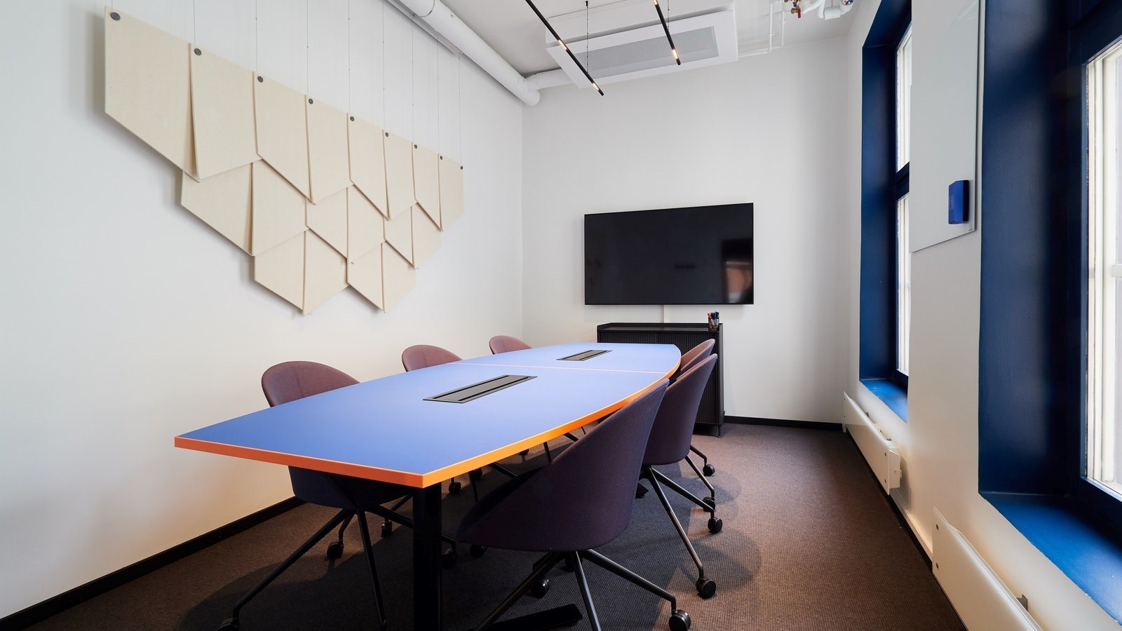 Det er tre møterom i kontorfellesskapet