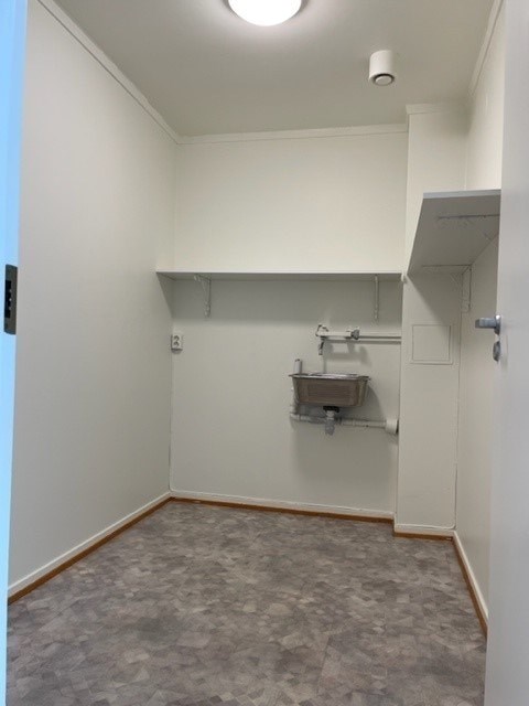 Kombinert bod og vaskerom